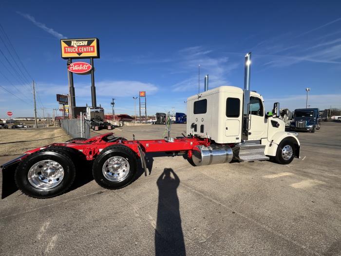 2025 Peterbilt 567-4