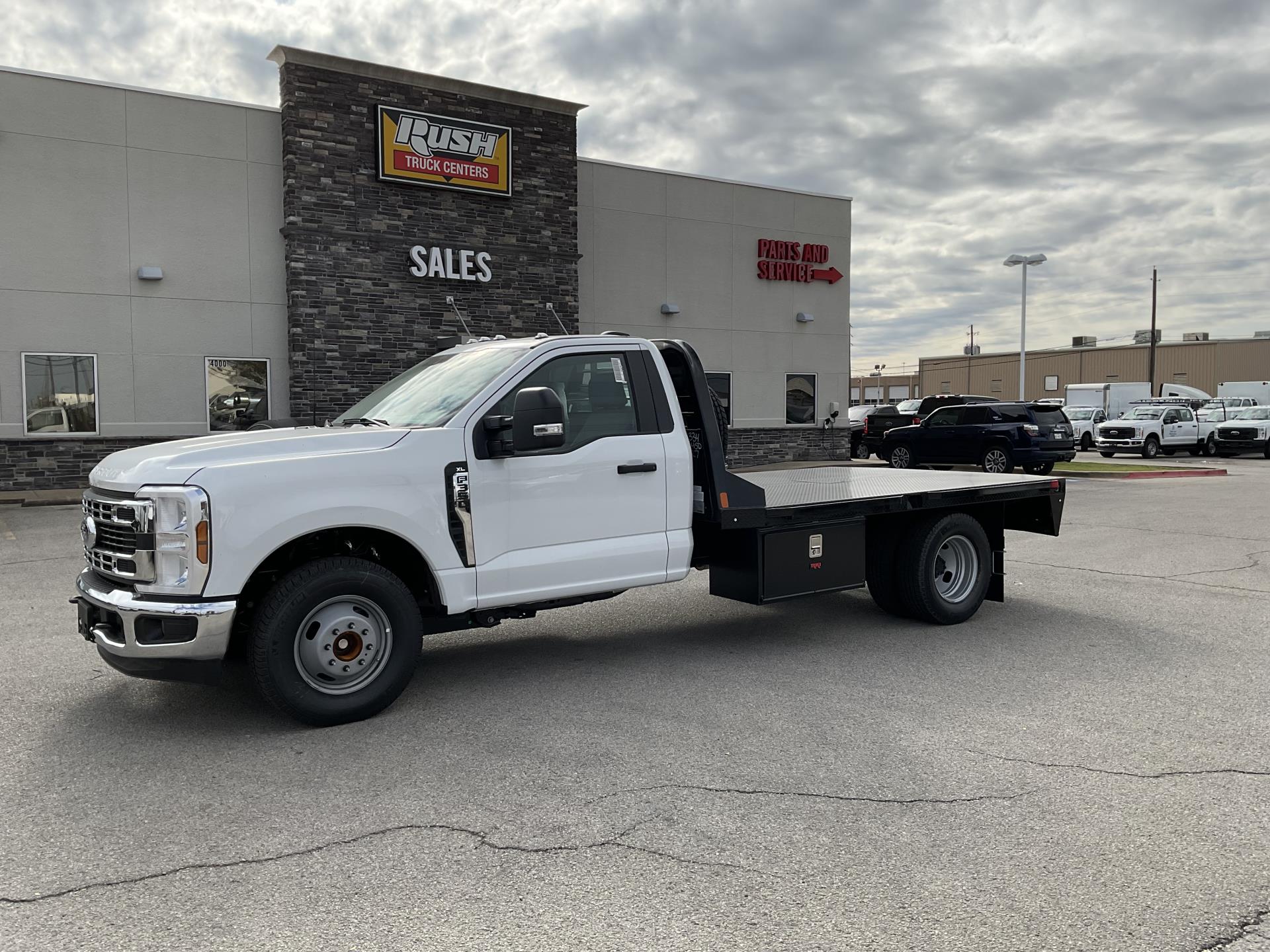 New 2024 Ford F-350 XL Regular Cab 4x2, Flatbed Truck for sale #1816095 - photo 1