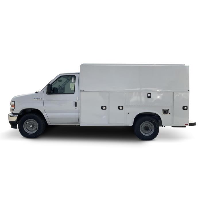 2025 Ford E-350-0