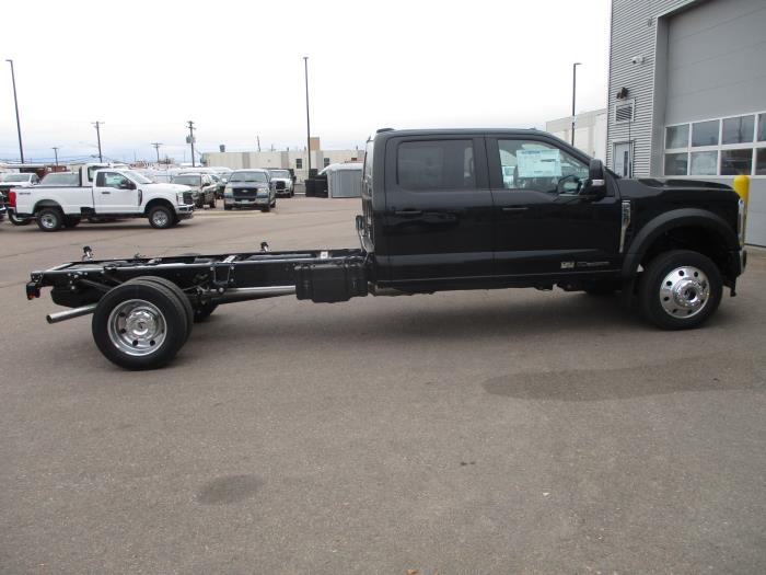 2024 Ford F-550-6