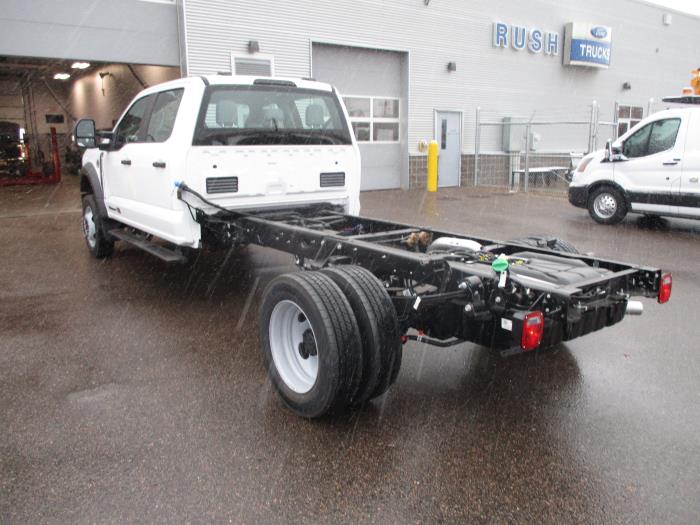 2024 Ford F-550-3