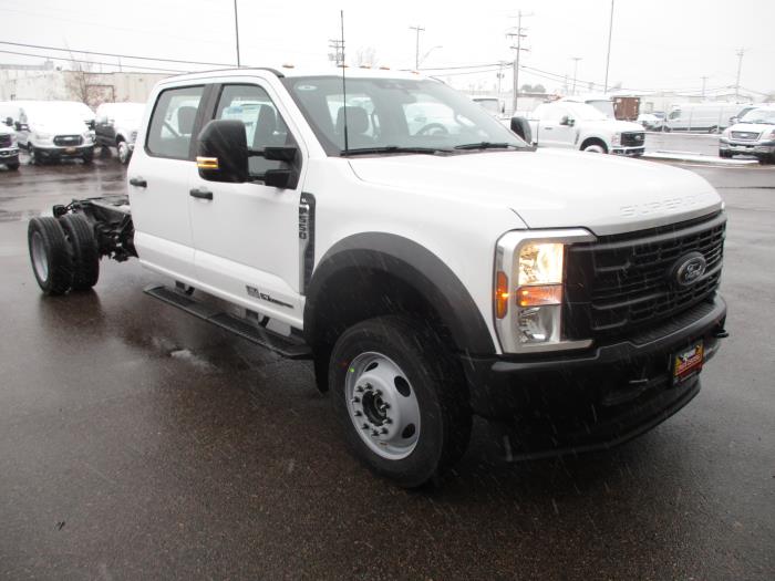 2024 Ford F-550-7