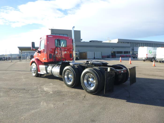 2017 Peterbilt 579-5