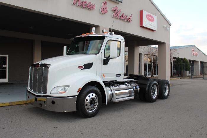 2019 Peterbilt 579-1