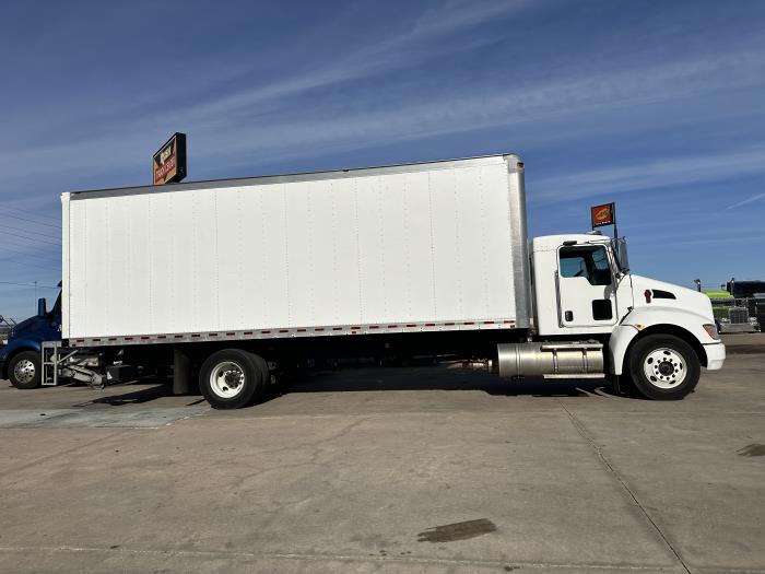 2019 Kenworth T270-4