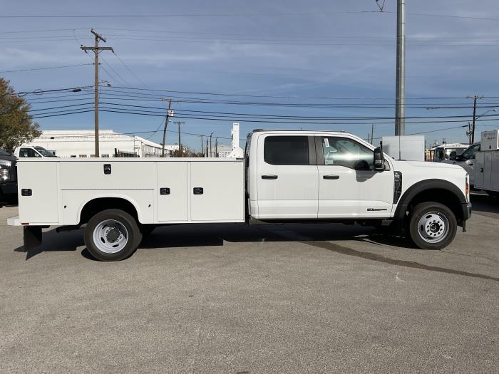 2024 Ford F-550-6