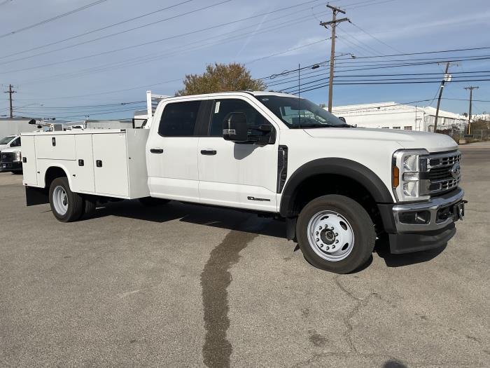 2024 Ford F-550-7