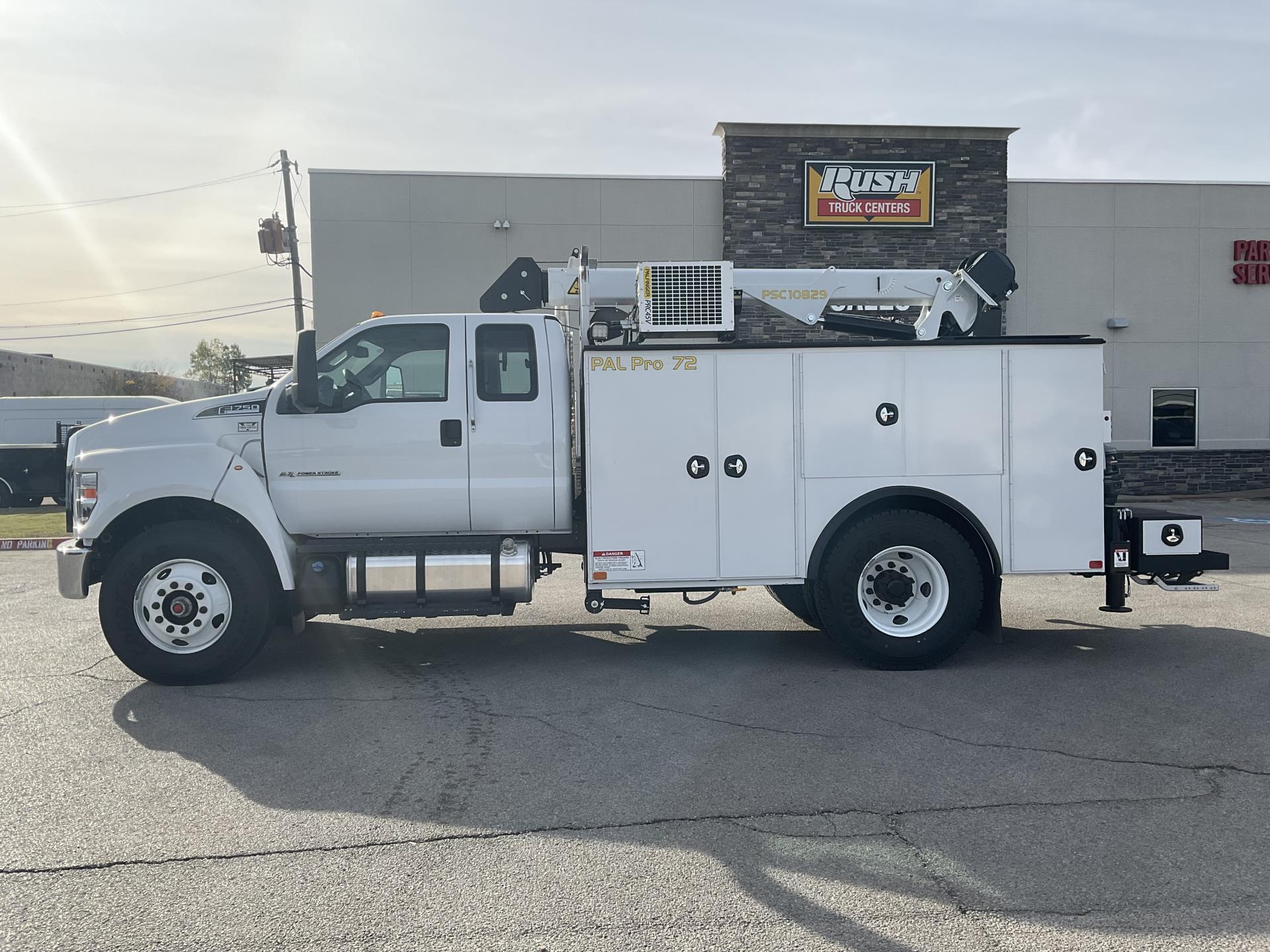 New 2025 Ford F-750 Standard Super Cab 4x2, 11' Palfinger PAL Pro 72 Mechanics Body for sale #1723295 - photo 3