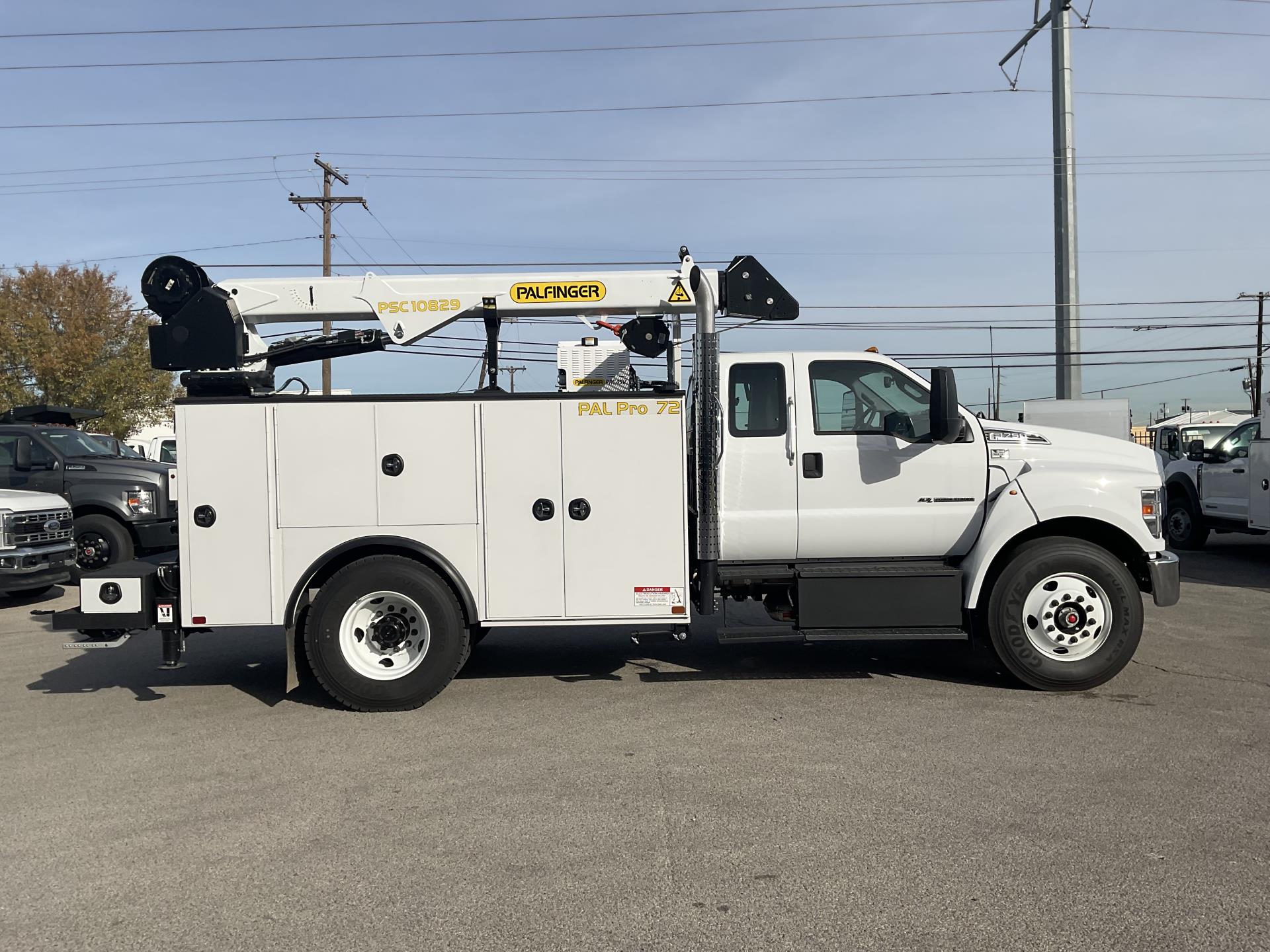 New 2025 Ford F-750 Standard Super Cab 4x2, 11' Palfinger PAL Pro 72 Mechanics Body for sale #1723295 - photo 6