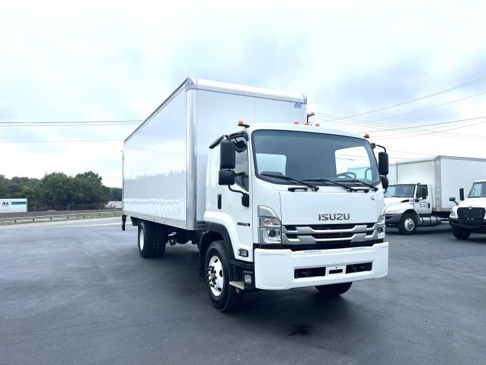 2025 Isuzu FTR-1