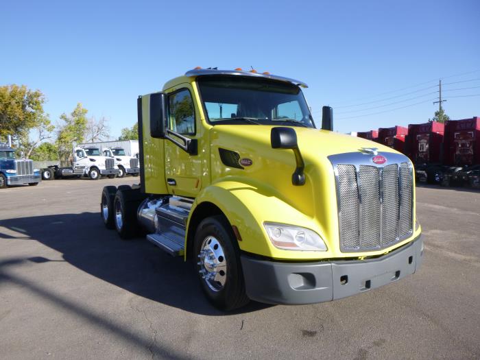 2021 Peterbilt 579-2