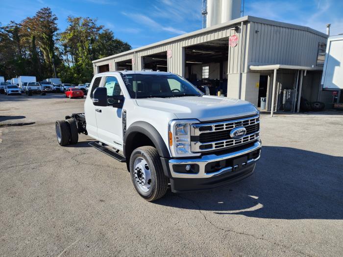 2024 Ford F-550-3