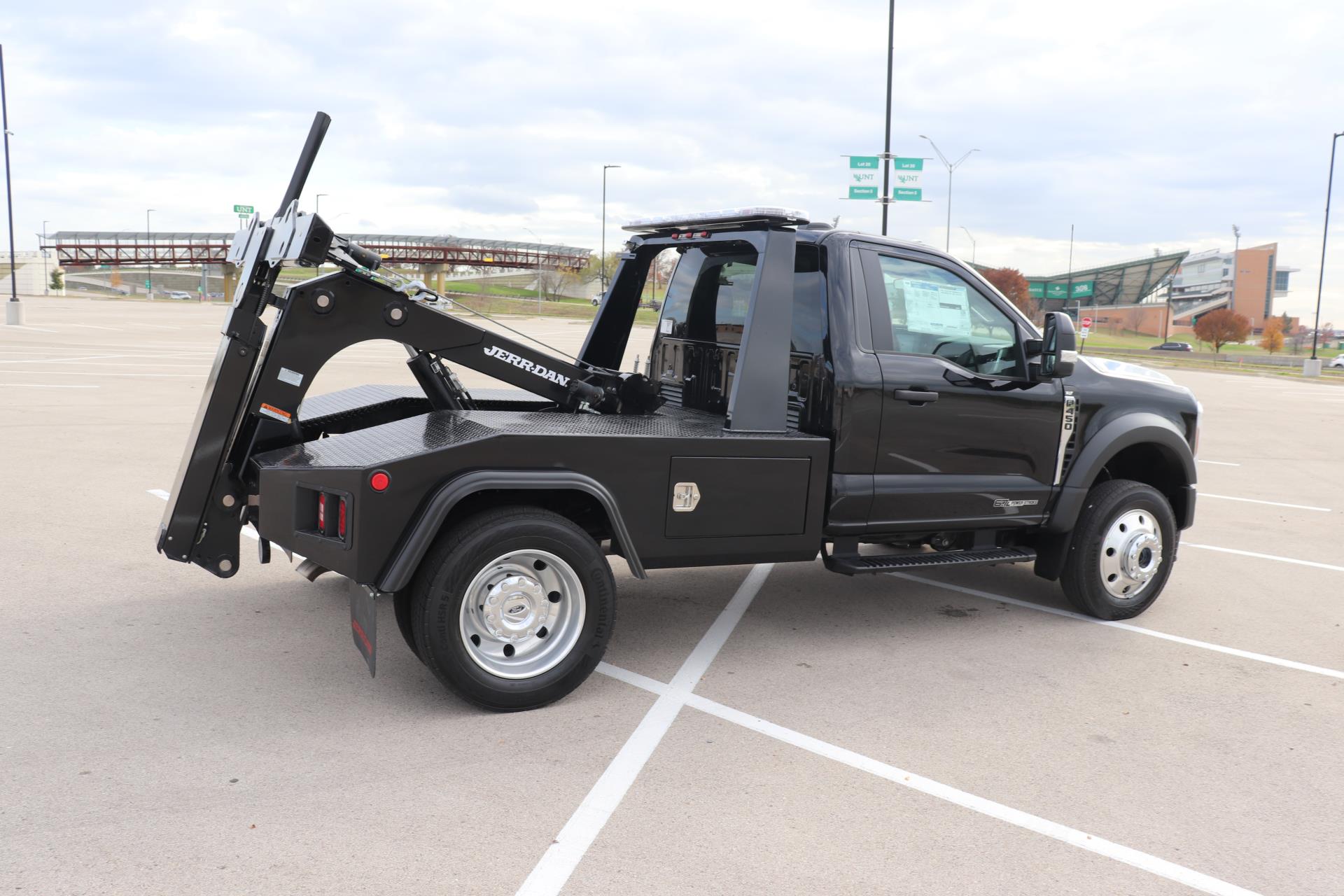 2024 Ford F-450 Regular Cab DRW 4x4 Wrecker Body for sale #1821252 - photo 8