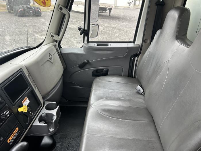 2019 International 4300-18