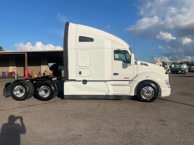 2020 Kenworth T680-6