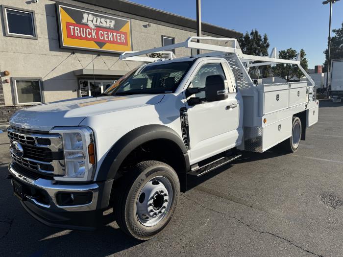 2024 Ford F-550-1