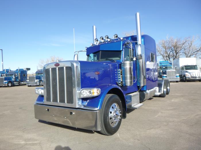 2022 Peterbilt 389-1