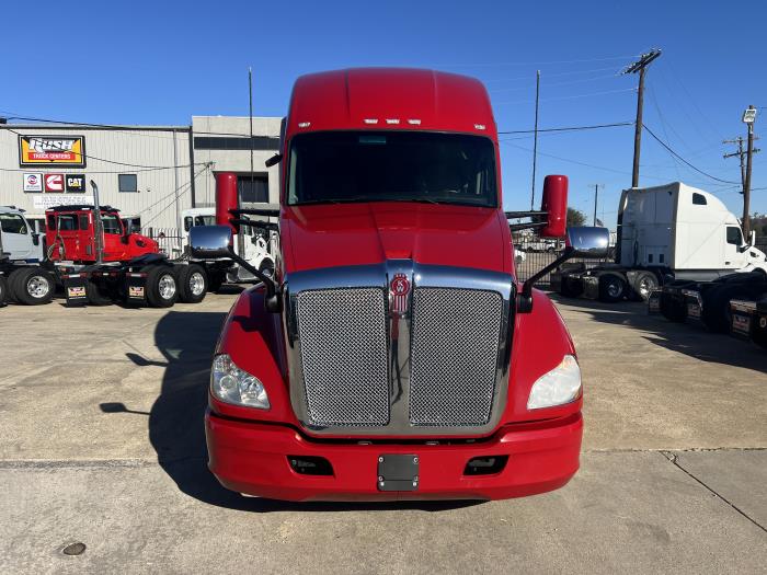 2020 Kenworth T680-27