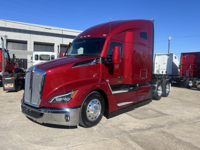 2024 Kenworth T680-1