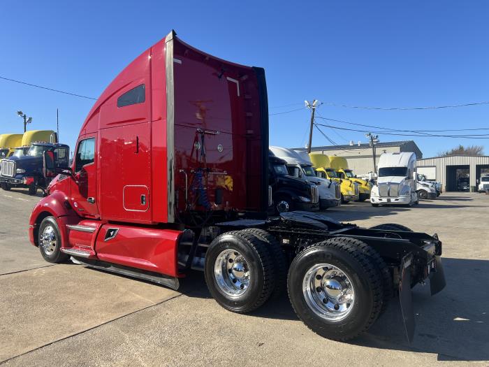 2020 Kenworth T680-42