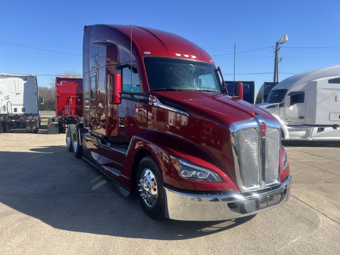 2024 Kenworth T680-26