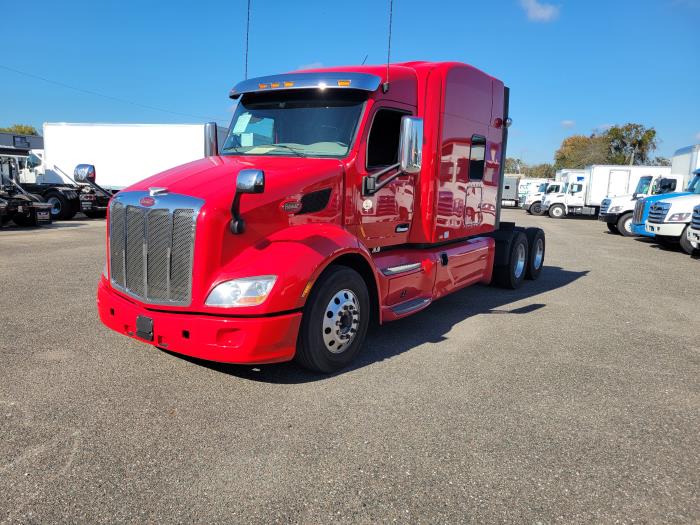 2021 Peterbilt 579-1