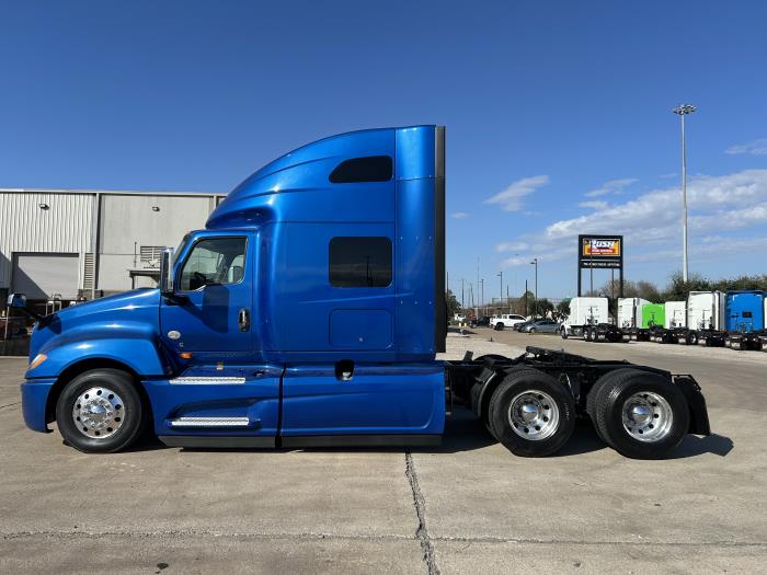 2020 International LT625-2