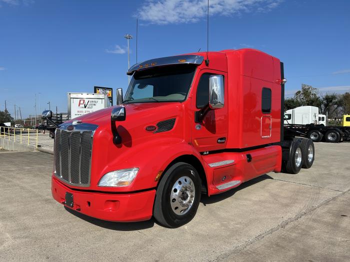 2021 Peterbilt 579-1