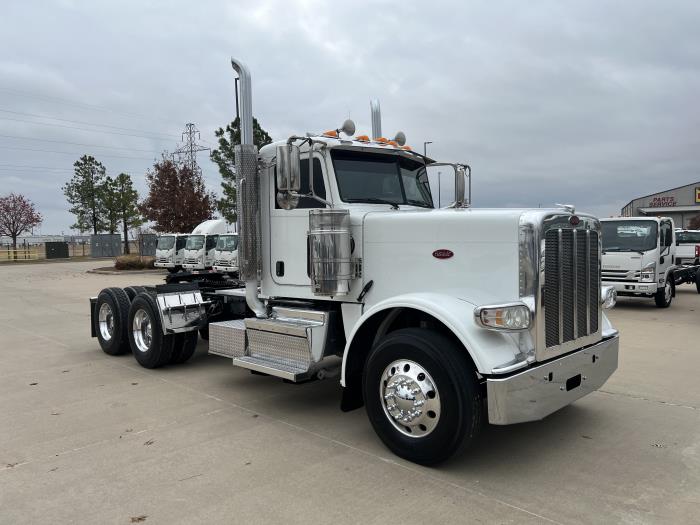 2019 Peterbilt 389-2