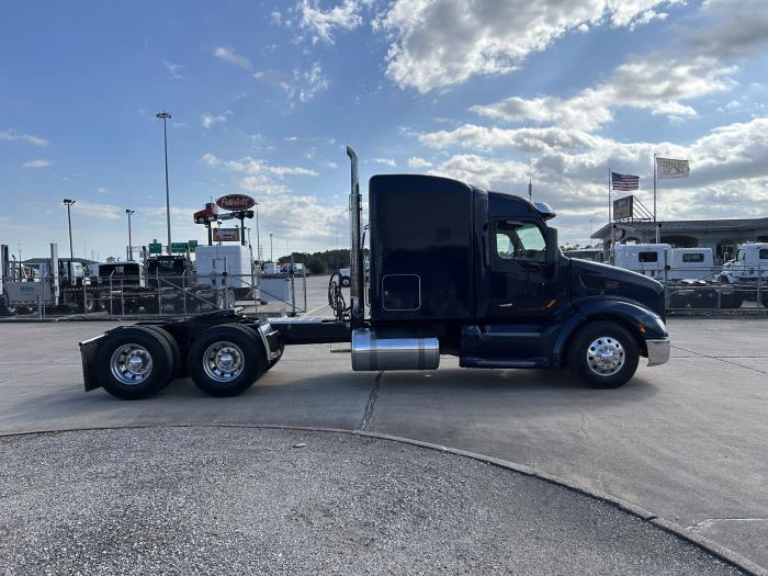 2020 Peterbilt 579-5