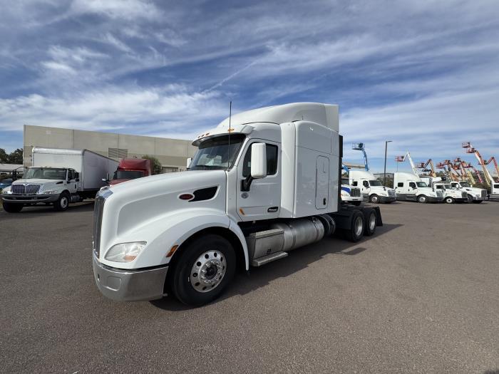 2020 Peterbilt 579-1