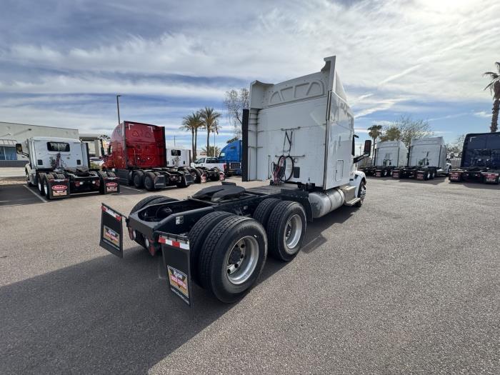 2020 Peterbilt 579-4