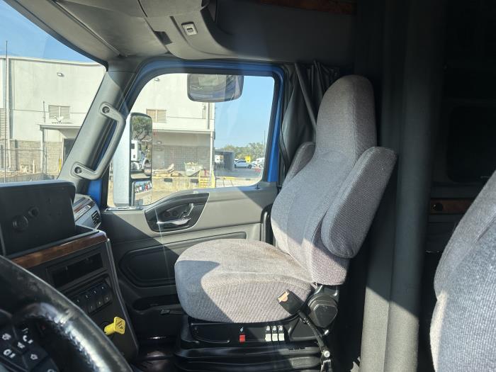 2020 International LT625-25