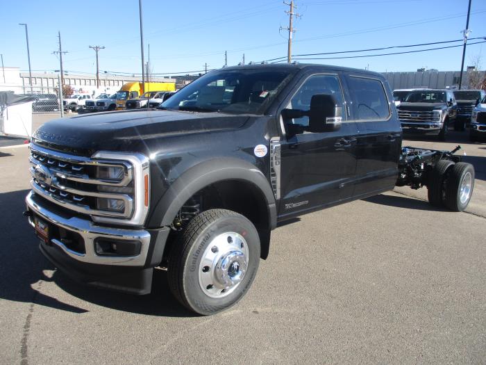 2024 Ford F-550-1