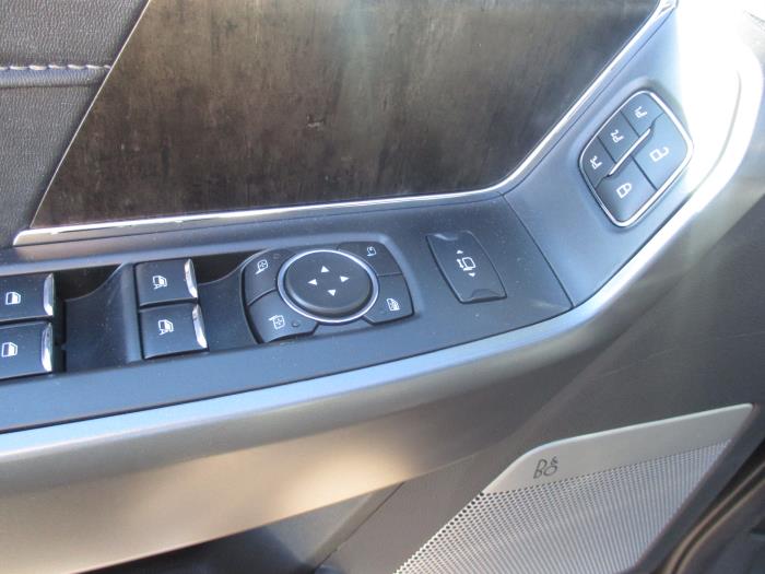 2024 Ford F-550-11