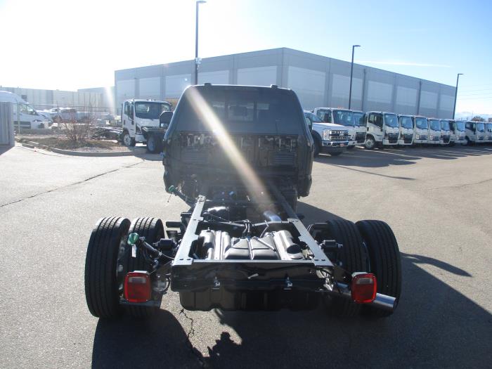 2024 Ford F-550-4