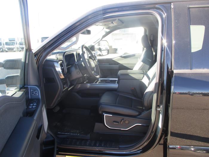 2024 Ford F-550-10
