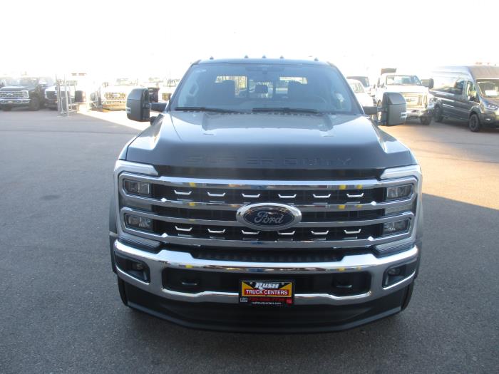 2024 Ford F-550-8