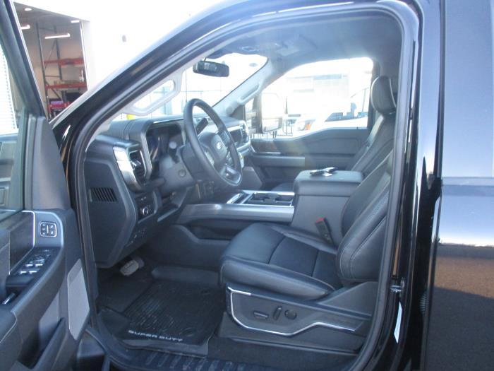 2024 Ford F-550-10