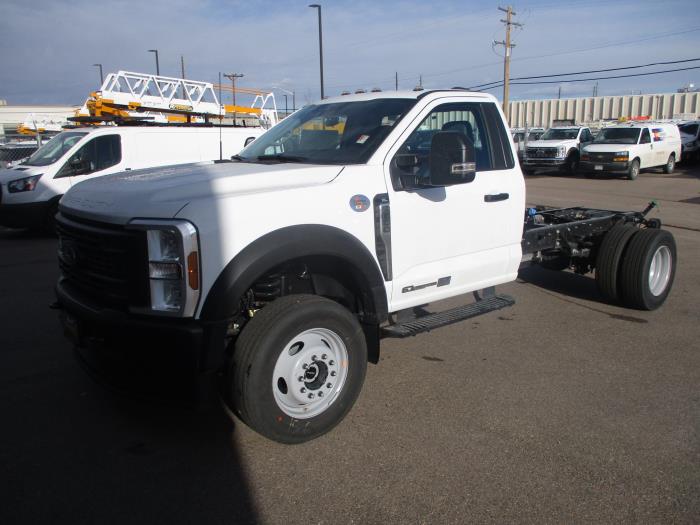 2024 Ford F-600-1