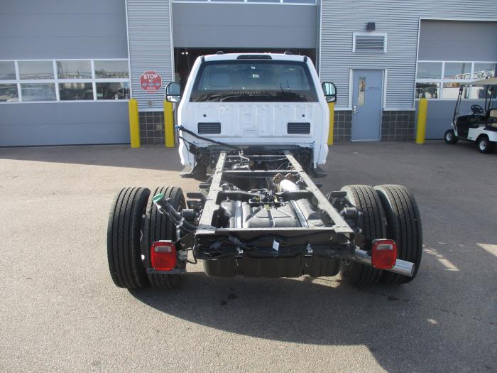 2024 Ford F-600-4