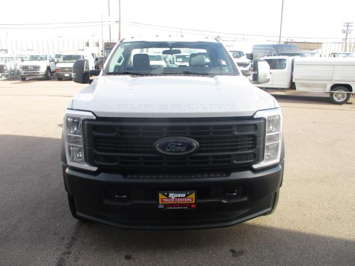 2024 Ford F-600-8
