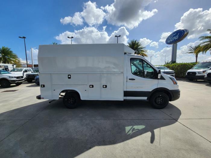 2024 Ford Transit-350-4