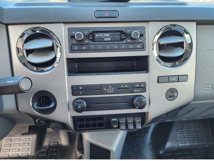 2025 Ford F-750-22