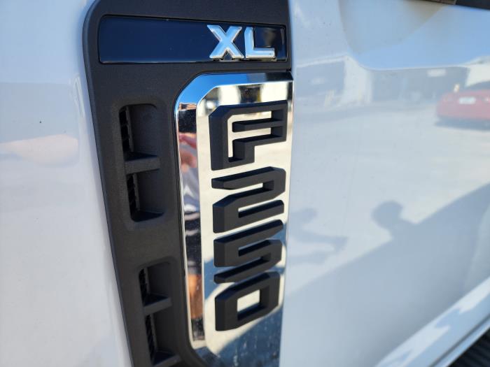 2024 Ford F-250-11