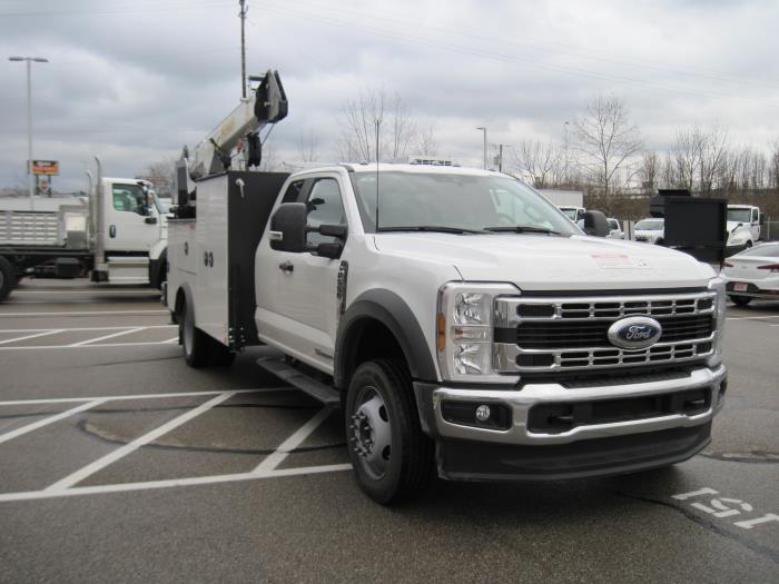 2024 Ford F-550-4