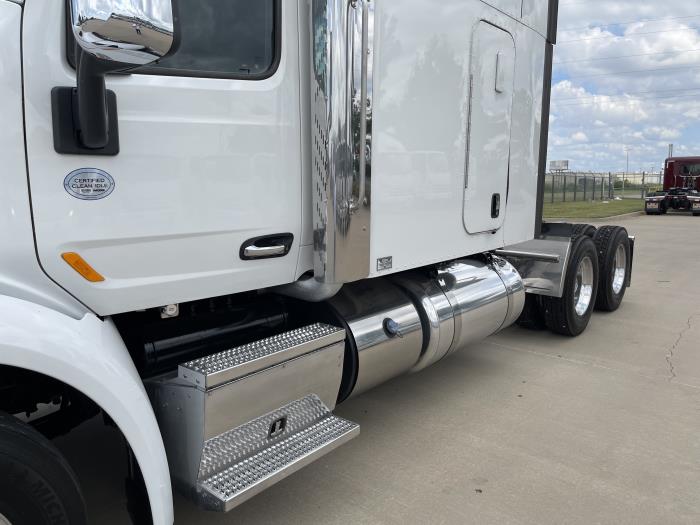 2021 Peterbilt 579-12