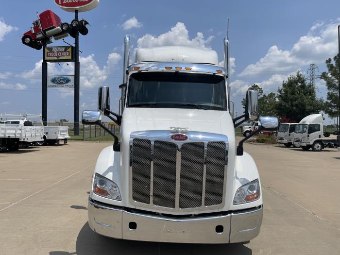 2021 Peterbilt 579-2