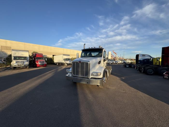 2018 Peterbilt 567-1