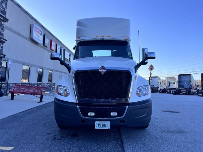 2025 International LT625-4